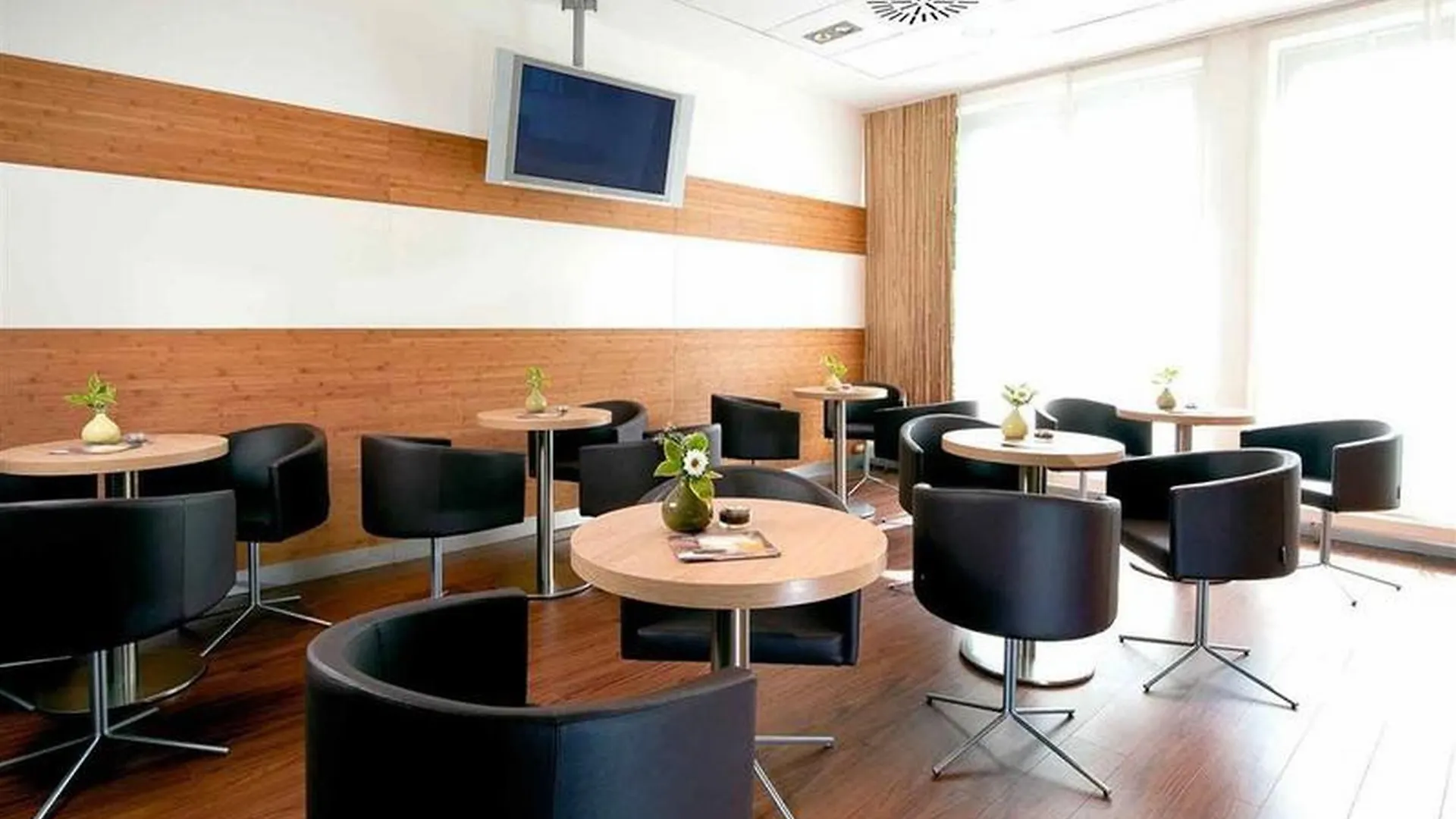 Ibis Berlin Mitte Ξενοδοχείο